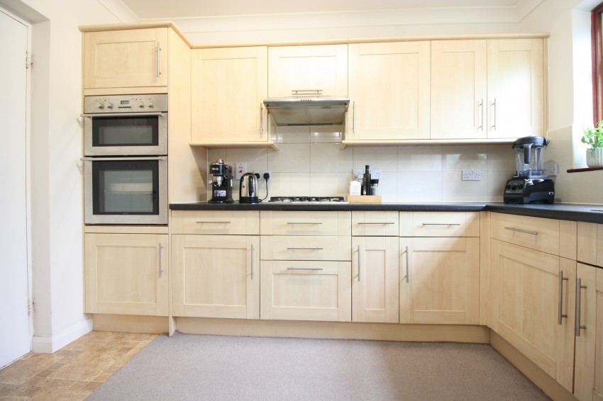 Boundary Road, Pinner, 3 bedroom, Semi Detached House