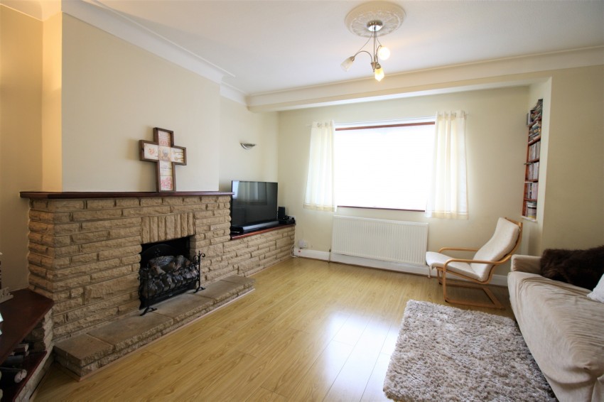 Boundary Road, Pinner, 3 bedroom, Semi Detached House