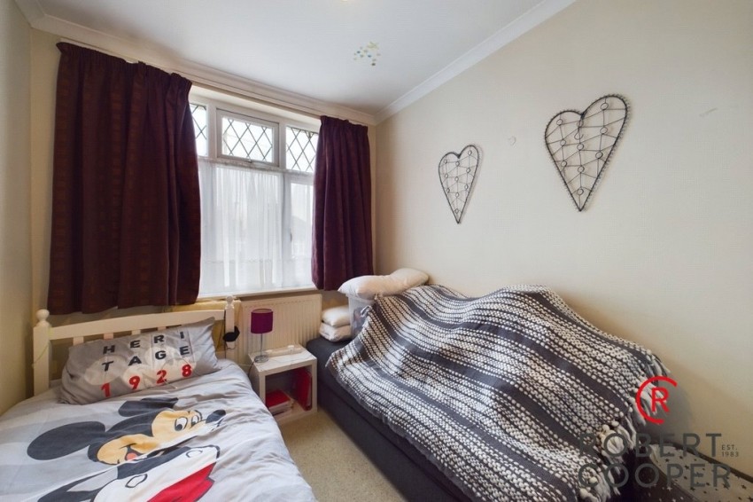 Woodford Crescent, Pinner, 3 bedroom, Detached Bungalow