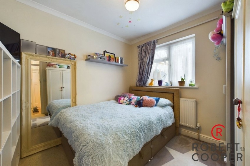Woodford Crescent, Pinner, 3 bedroom, Detached Bungalow