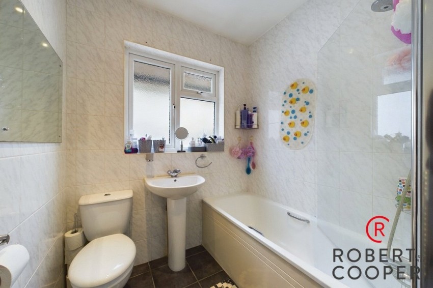 Woodford Crescent, Pinner, 3 bedroom, Detached Bungalow