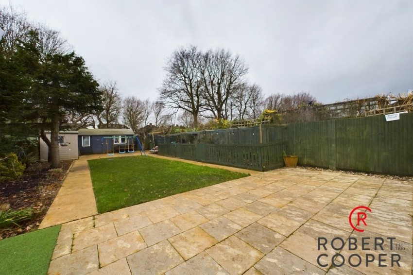 Woodford Crescent, Pinner, 3 bedroom, Detached Bungalow