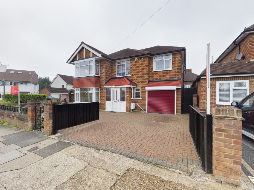 Field End Road, Eastcote, 4 bedroom, Detached House