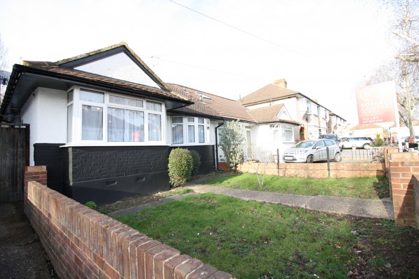 The Fairway, South Ruislip, 2 bedroom, Semi Detached Bungalow