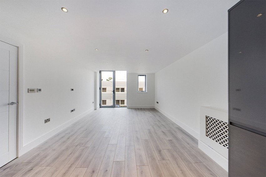 Howard House, Ruislip, 1 bedroom, Ground Floor Flat