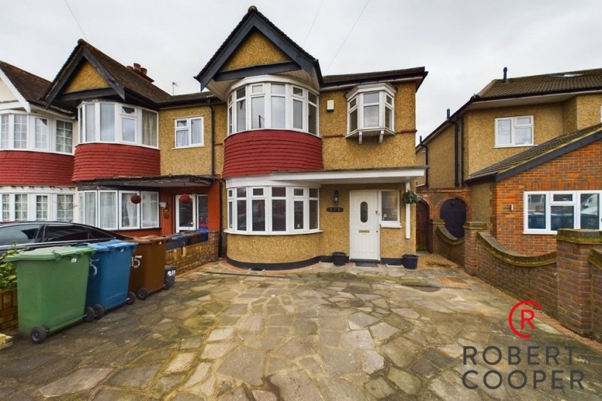 Malvern Avenue, Rayners Lane, 3 bedroom, End Terrace House