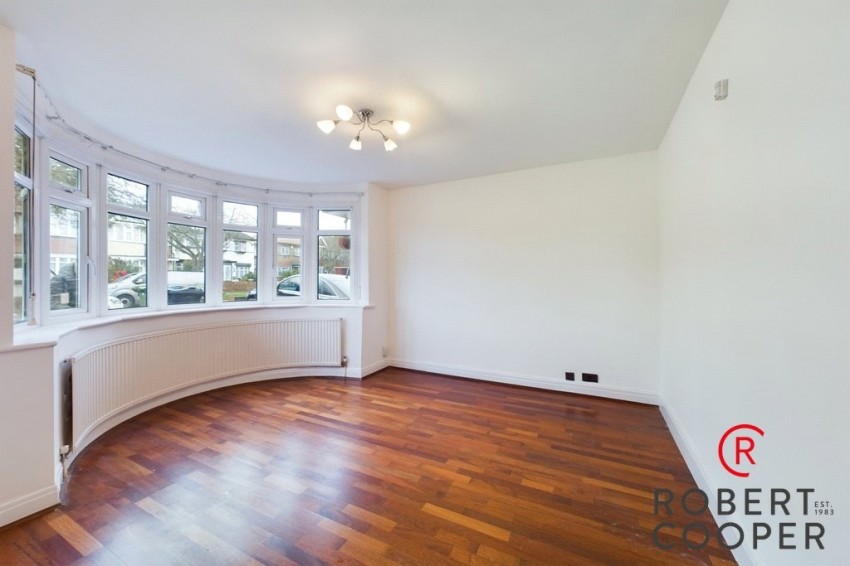 Malvern Avenue, Rayners Lane, 3 bedroom, End Terrace House