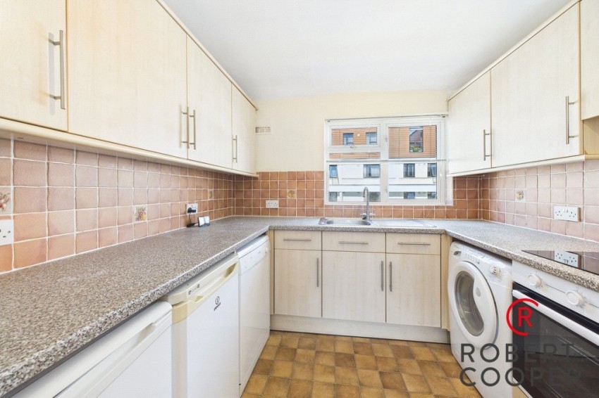 Rodwell Close, Ruislip, 2 bedroom, Flat