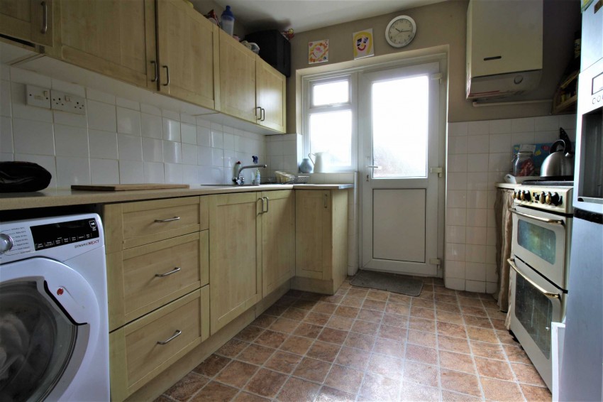 West Mead, South Ruislip, Middlesex, 3 bedroom, Semi Detached House
