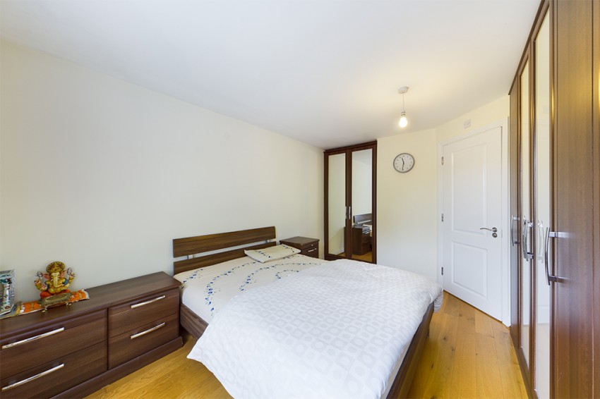 Kingsend, Ruislip, 2 bedroom, Flat