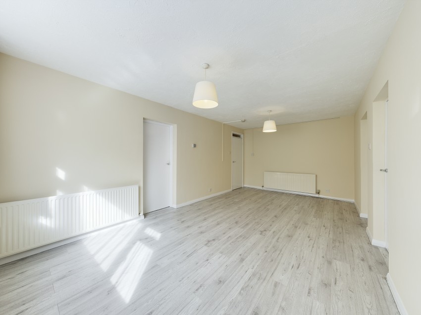 Church Road, Northolt, 2 bedroom, Ground Floor Flat