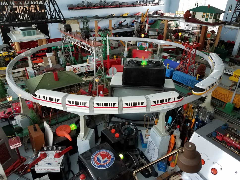 Walt Disney World Resort Toy Monorail