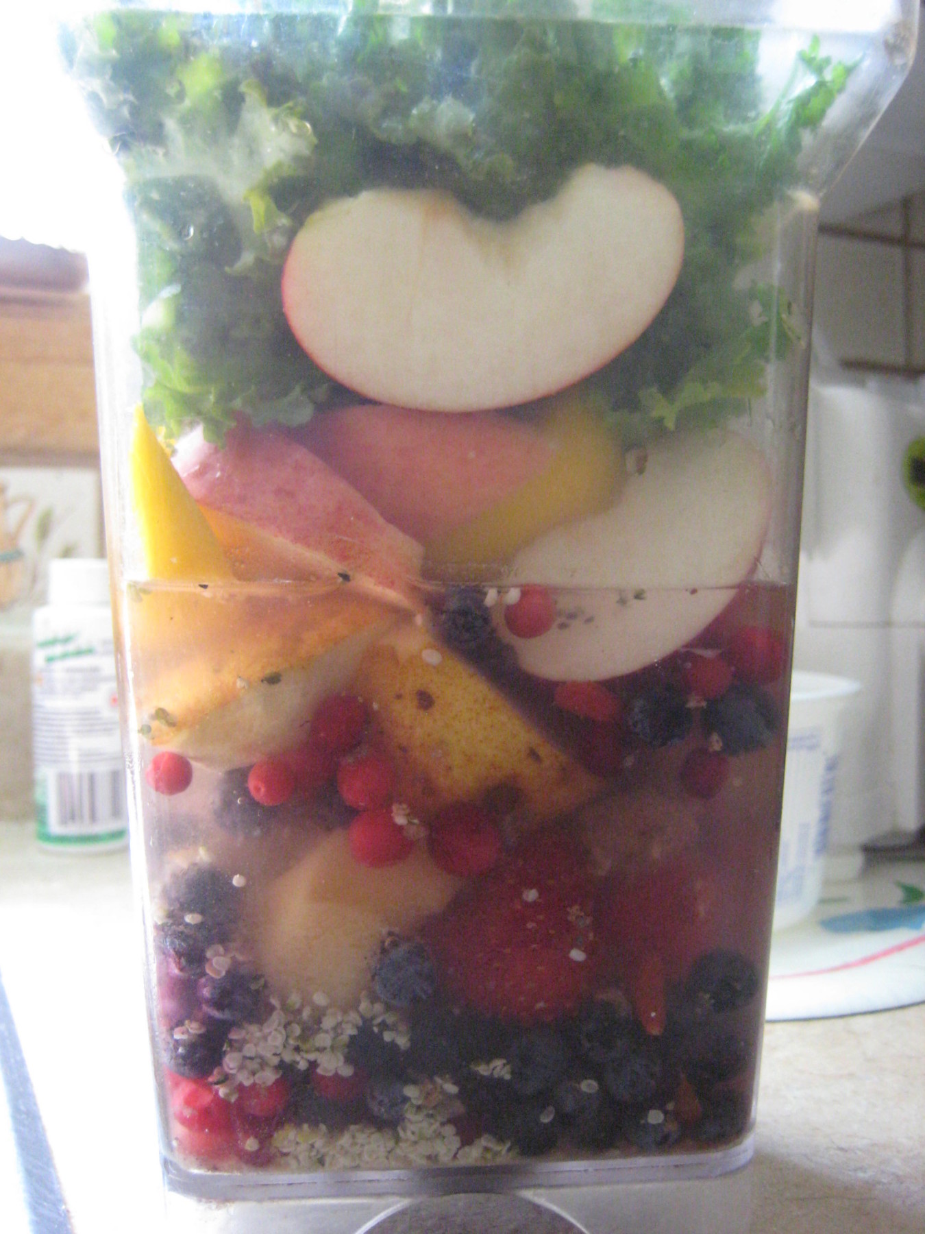 Berry Green Smoothie RecipeRobins Key