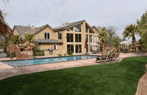 Enjoy best family vacation rental homes near St. Utah robo