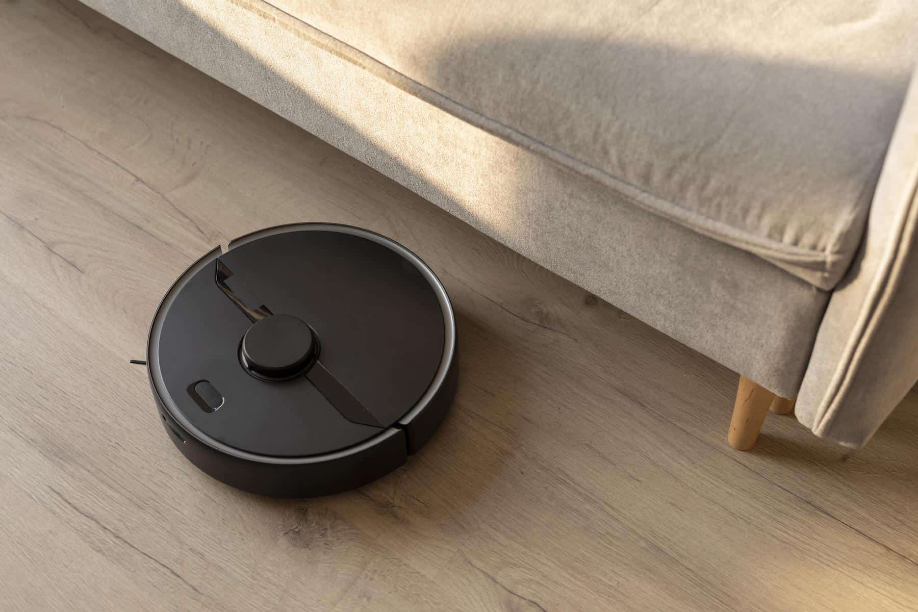 Are Robot Vacuums Safe for Cats? Robot Pet Friends