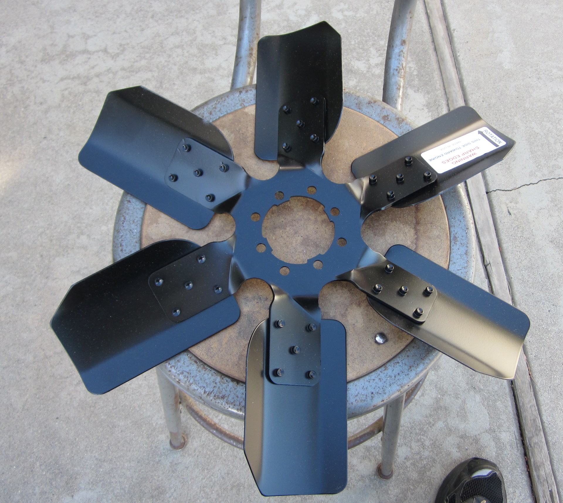 FE clutch fan installation Hayden 2710 and Derale 17118. The