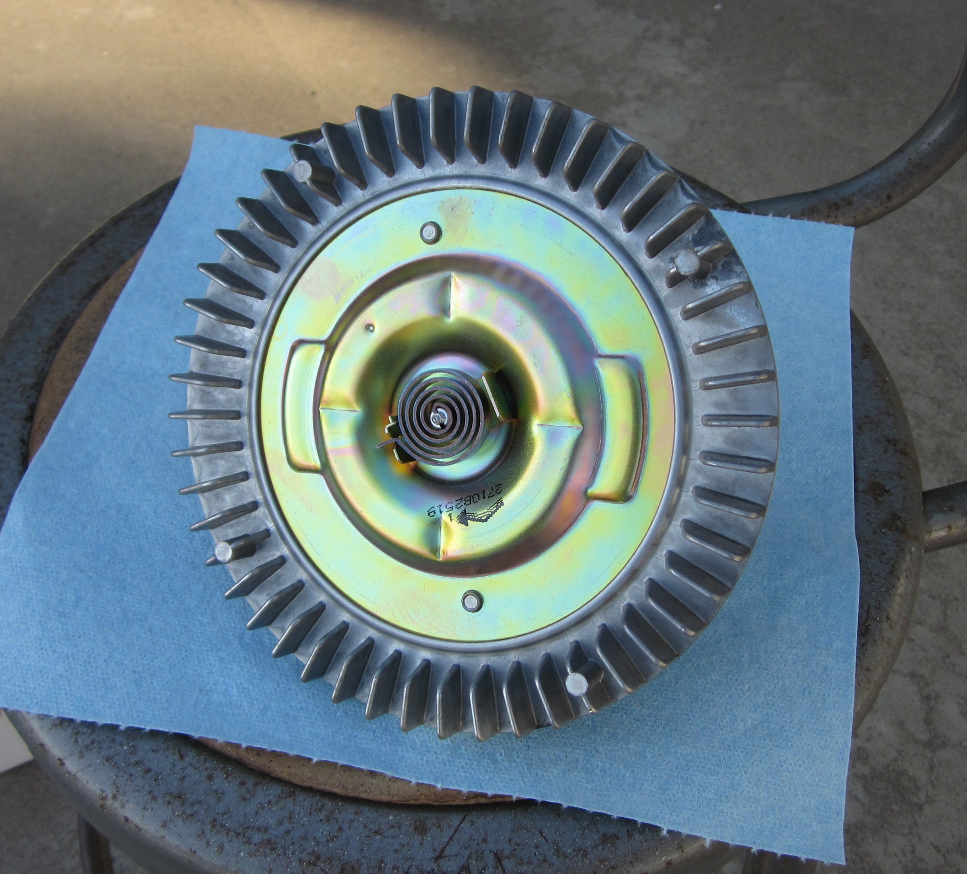 FE clutch fan installation Hayden 2710 and Derale 17118. The