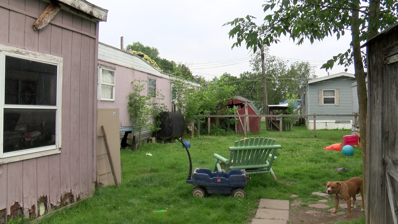Power cut off to Lyons Canalside Mobile Home Park RochesterFirst