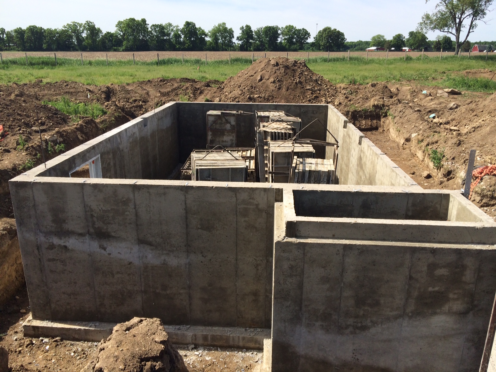 Poured Concrete vs. Concrete Blocks Rock Foundations