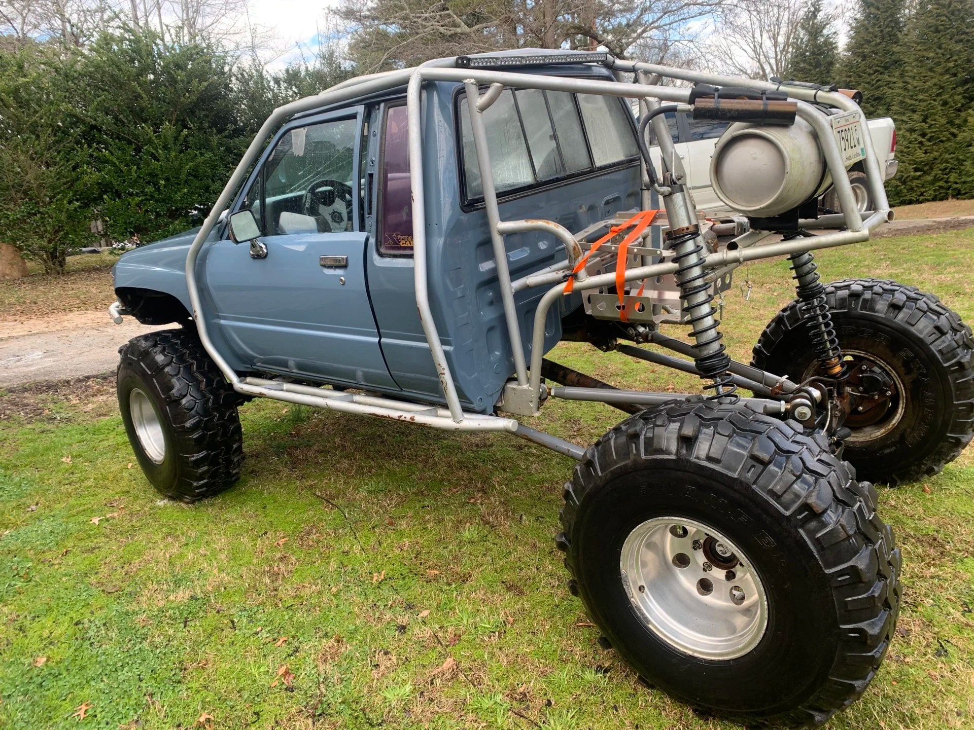 For Sale 1987 extra cab Toyota crawler Seneca South Car