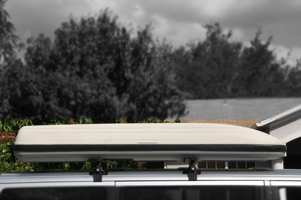 FS Eurovan OEM Votex roof racks 100 & OEM Cargo Box 200