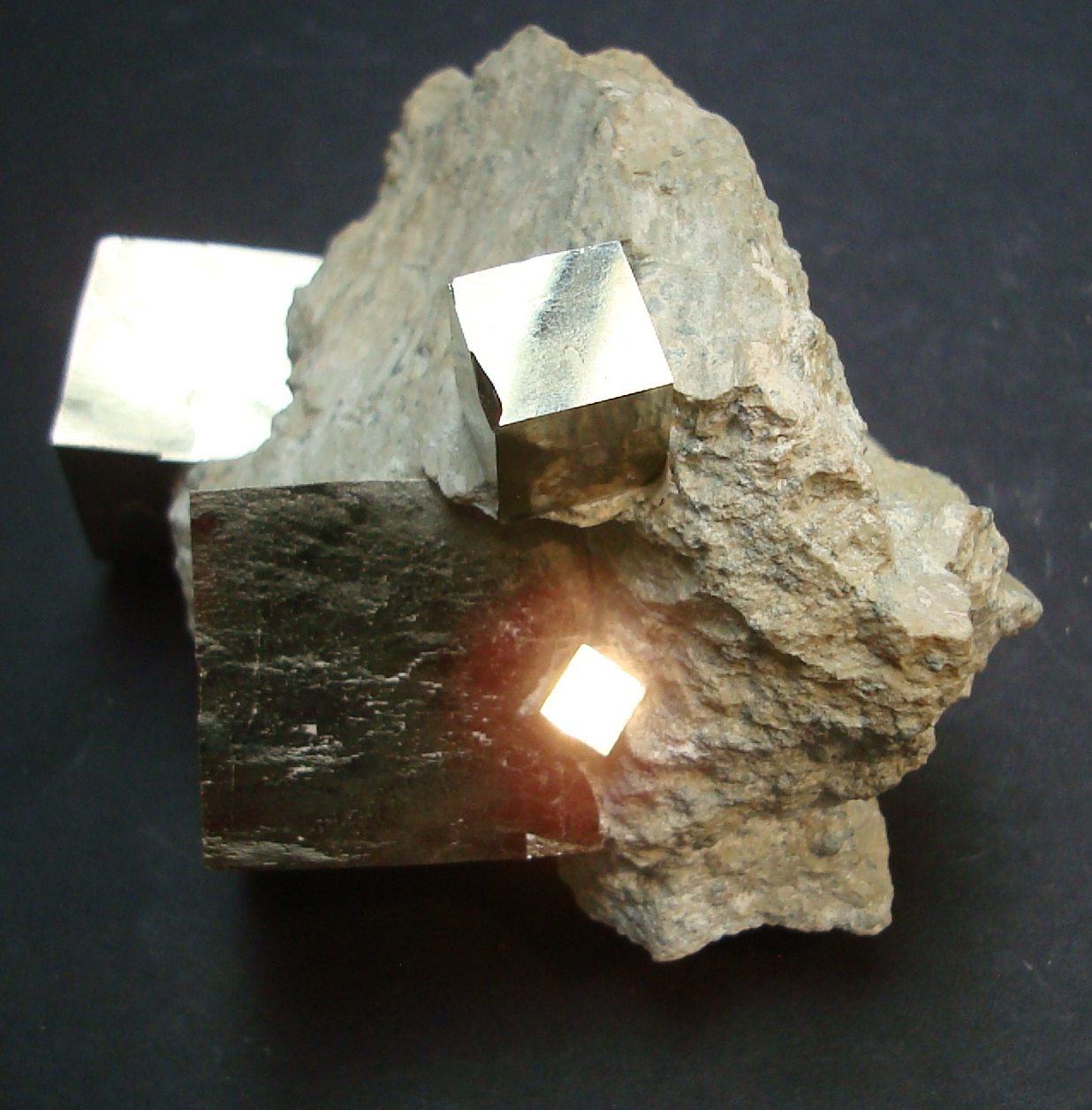List 102+ Wallpaper Iron Pyrite (fool's Gold) Is Iron(ii) Sulfide. What