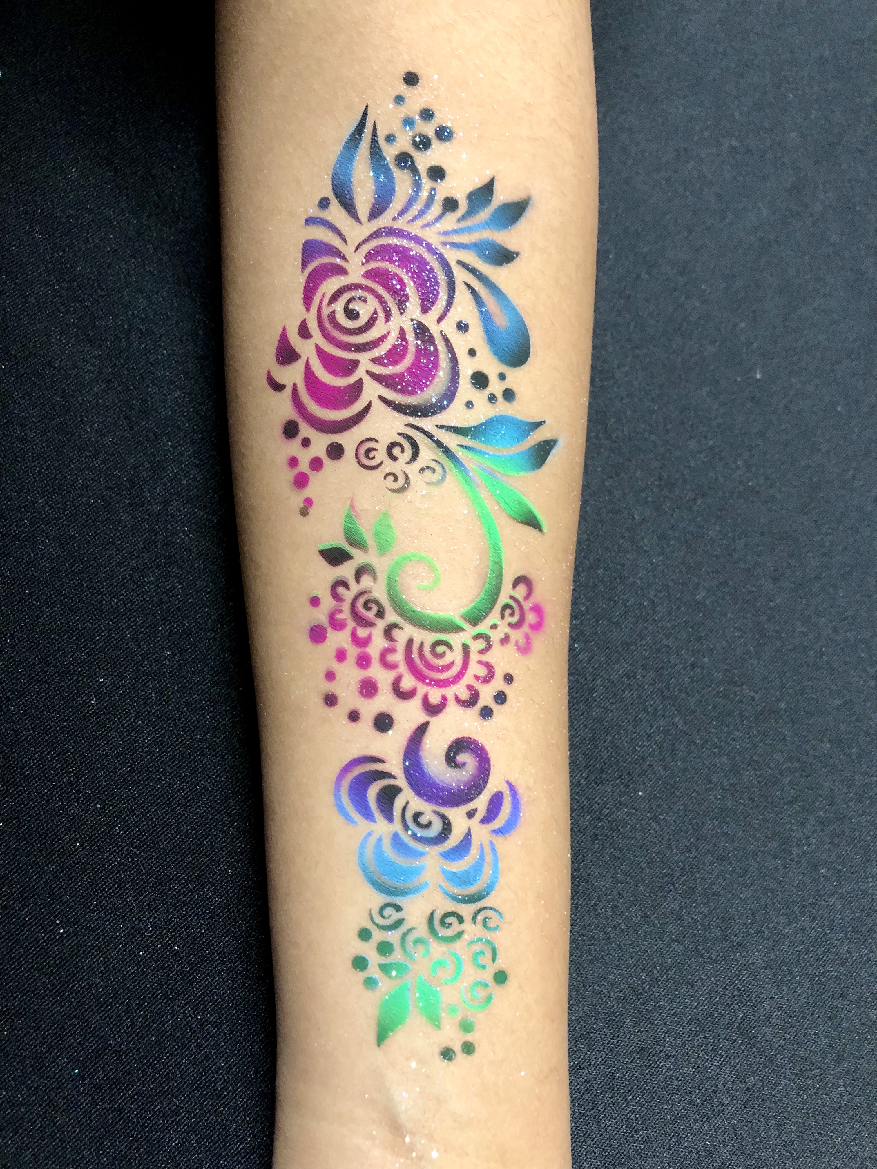 Airbrush Henna Washington DC and Virginia Face Painting