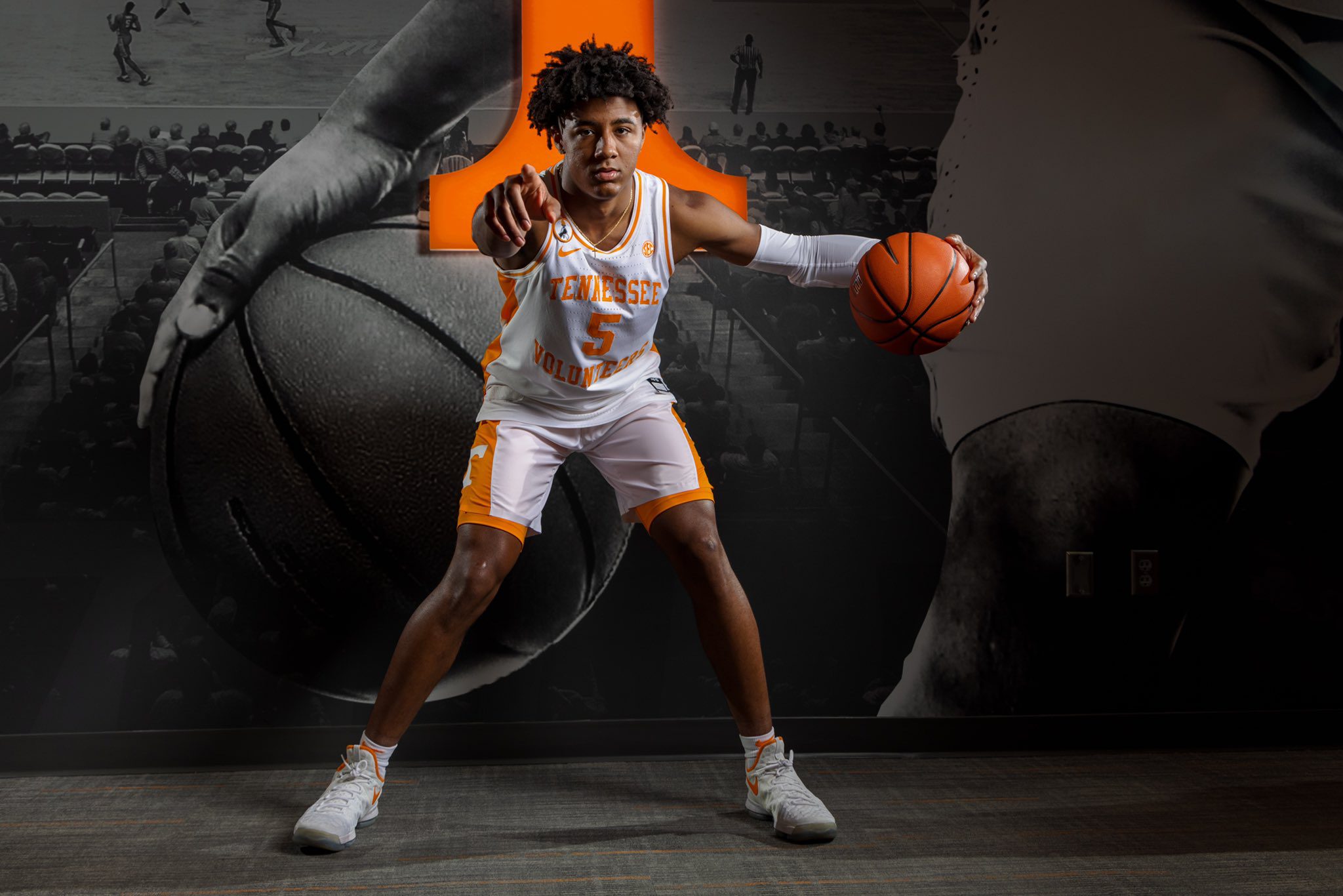 Top Knoxville Basketball Prospect Set to Announce Commitment Thursday