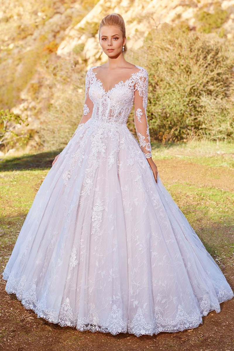 Wedding Dresses and Gowns at r o c o c o BRIDES Calgary Bridal Salon