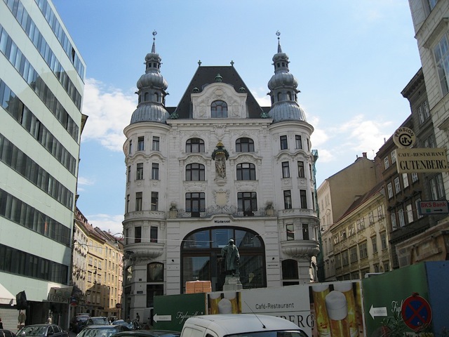Vienna to Budapest by Bike 2011