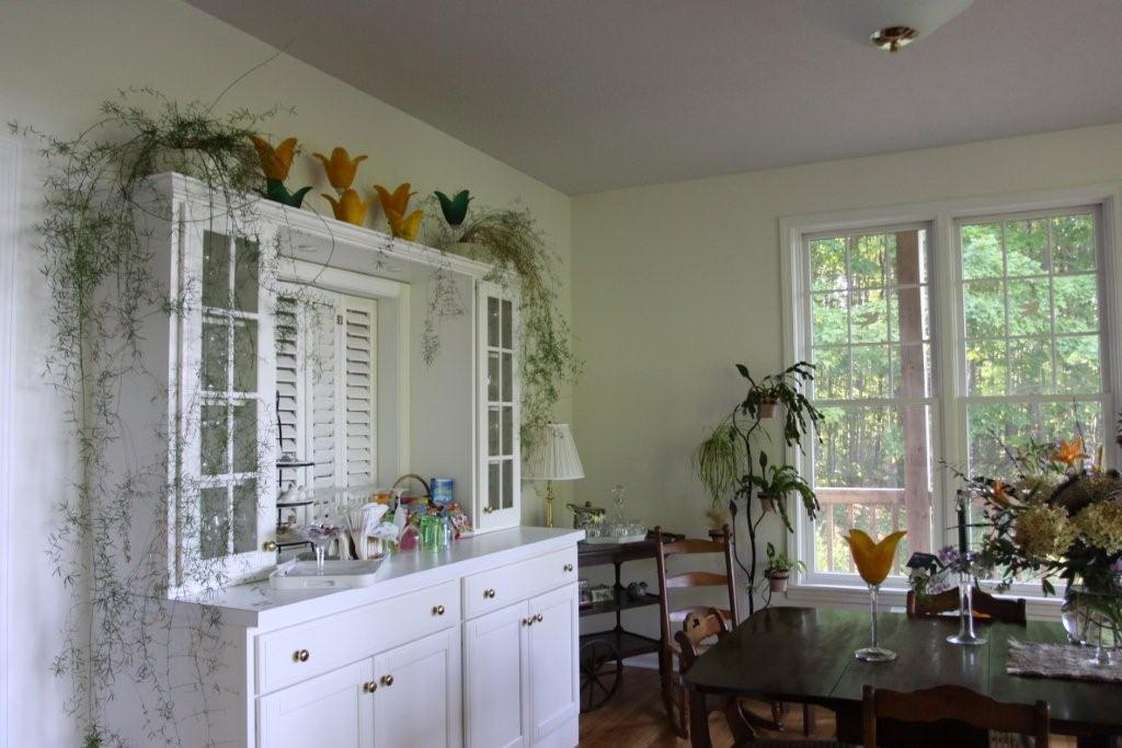 Dining Burt Lake, Michigan Bed and Breakfast Romantic Northern