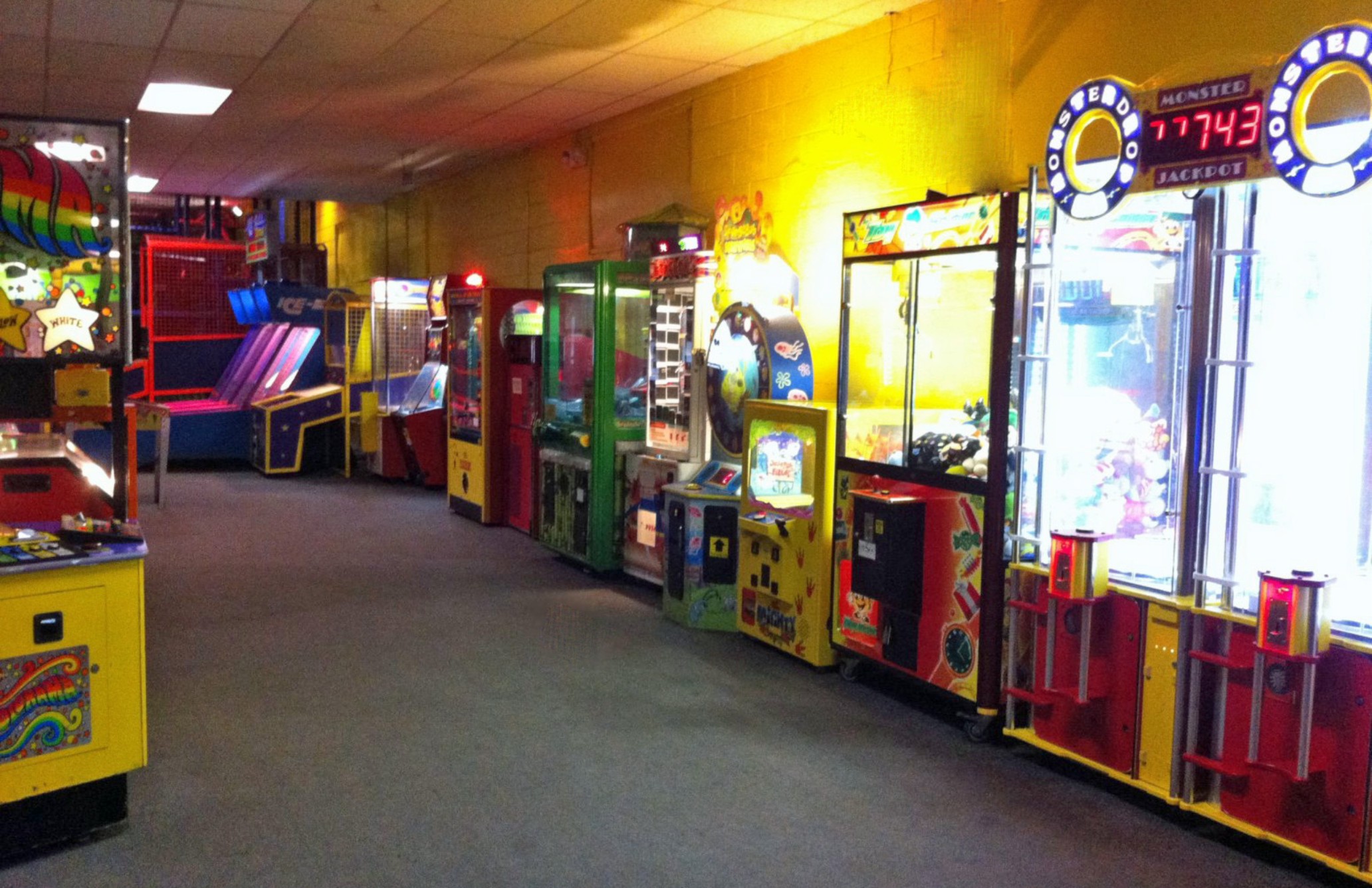 Holiday Parties Rollhaven Skating Center