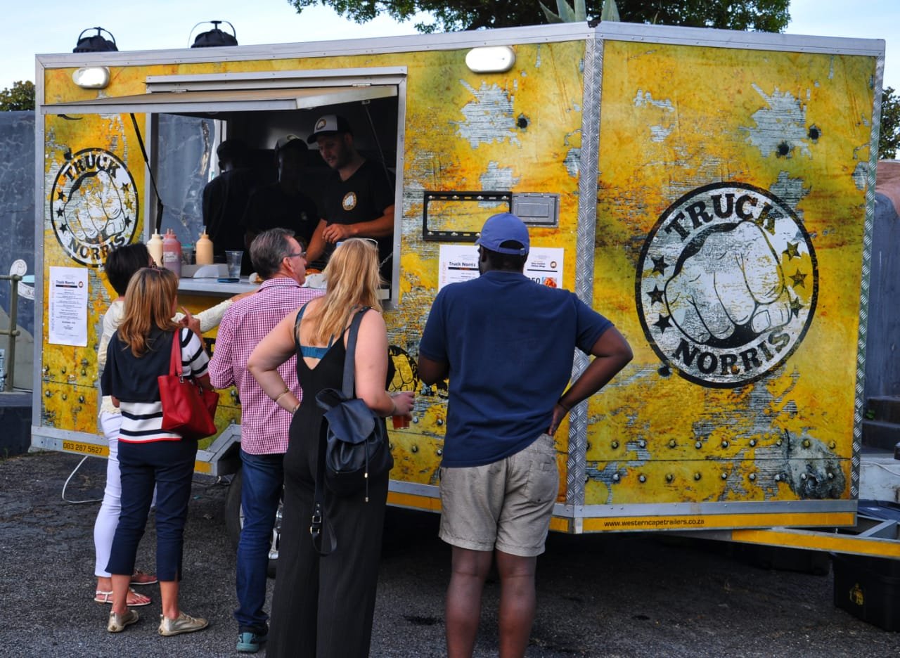 Rolling Chow Dazzle your guests with our street food truck in Cape Town