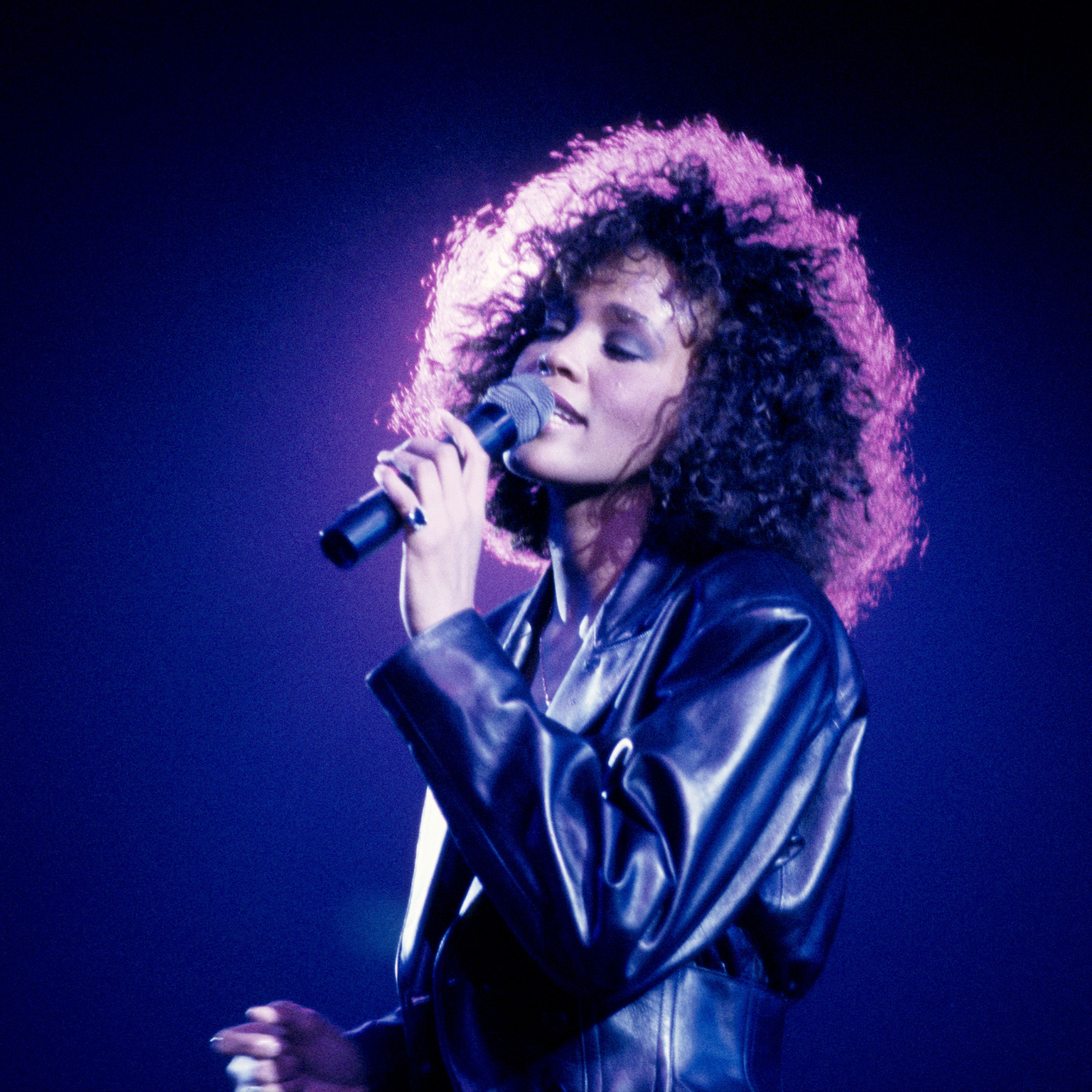 Whitney Houston Hologram to Tour World in 2016 Rolling Stone