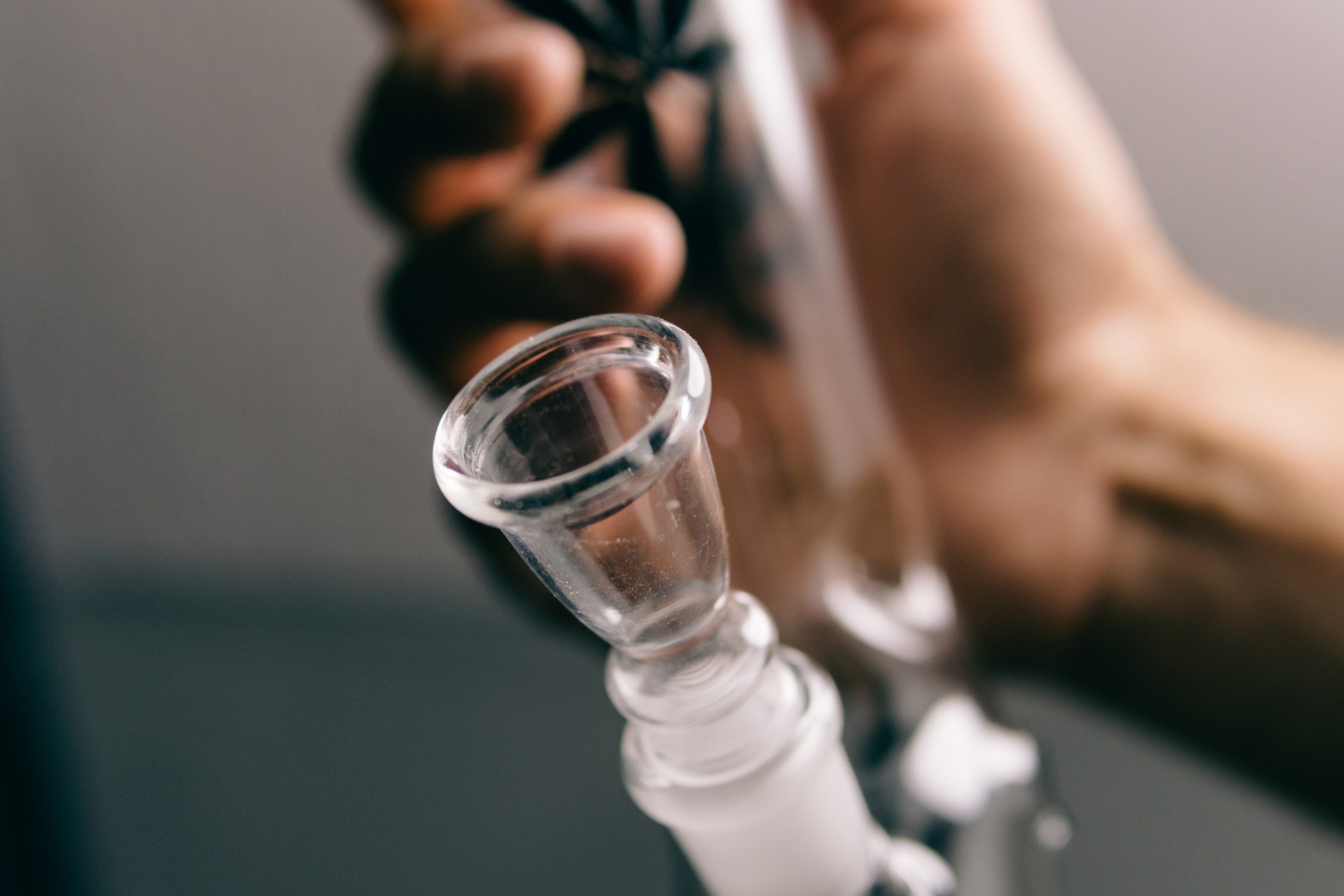 How to Clean a Bong Best Ways to Clean and Disinfect Your Water Pipe