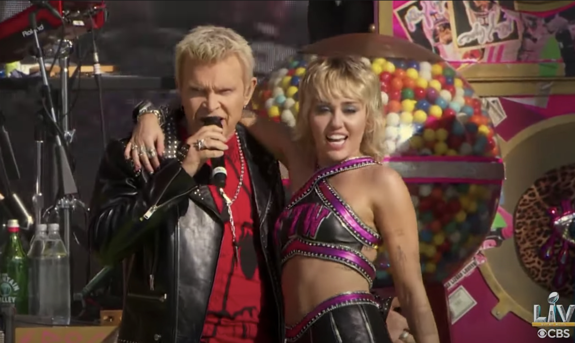 Miley Cyrus Super Bowl 2021 Tailgate, Billy Idol 'Night Crawling
