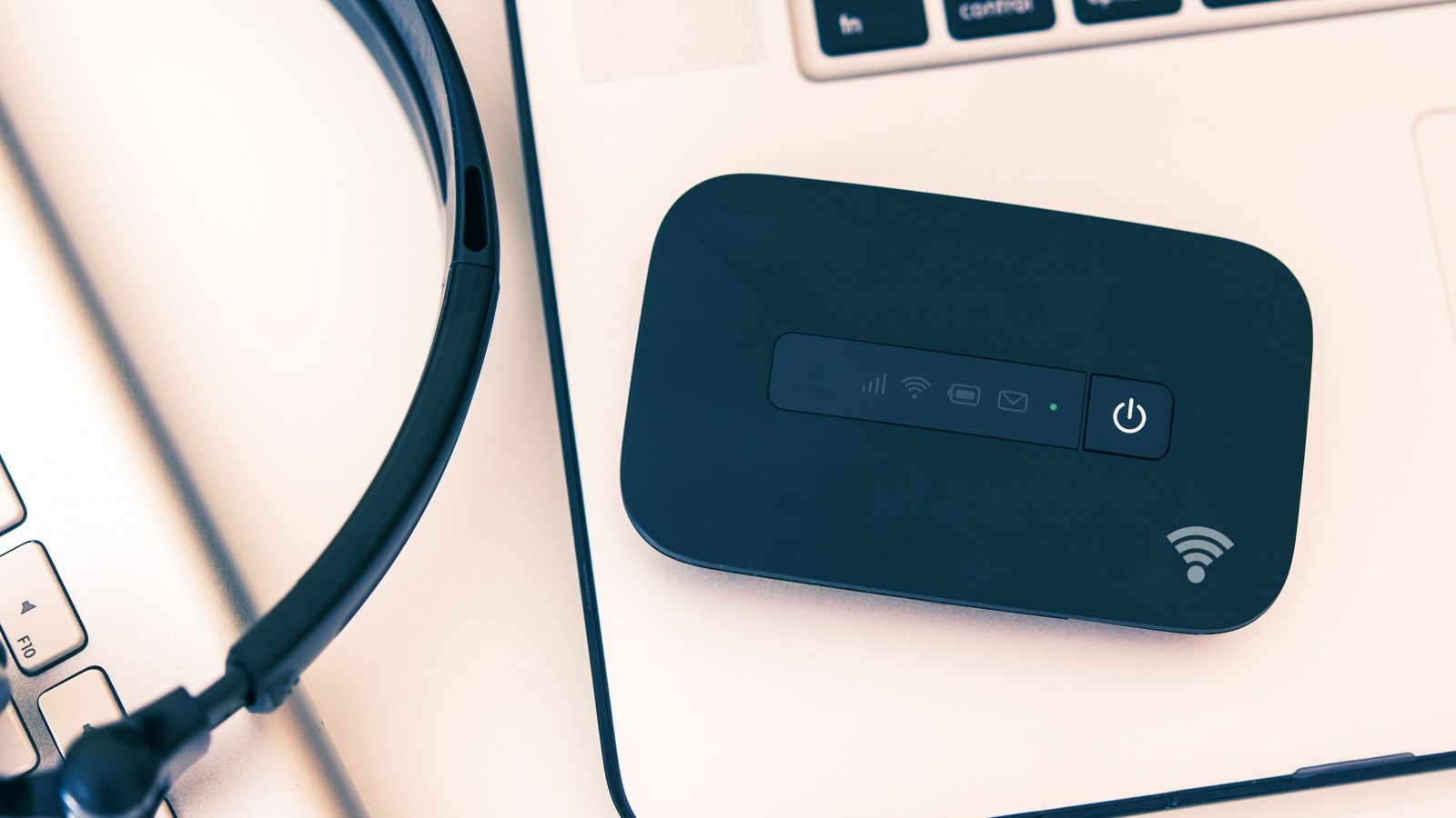 Best Mobile Hotspots 2022 Portable WiFi Devices for Travel