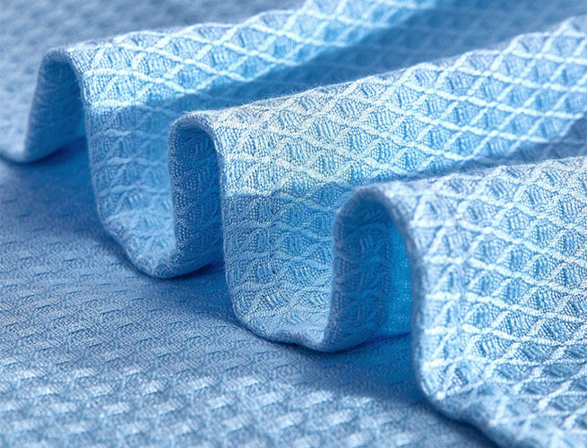 8 Best Cooling Blankets for Hot Sleepers 2024