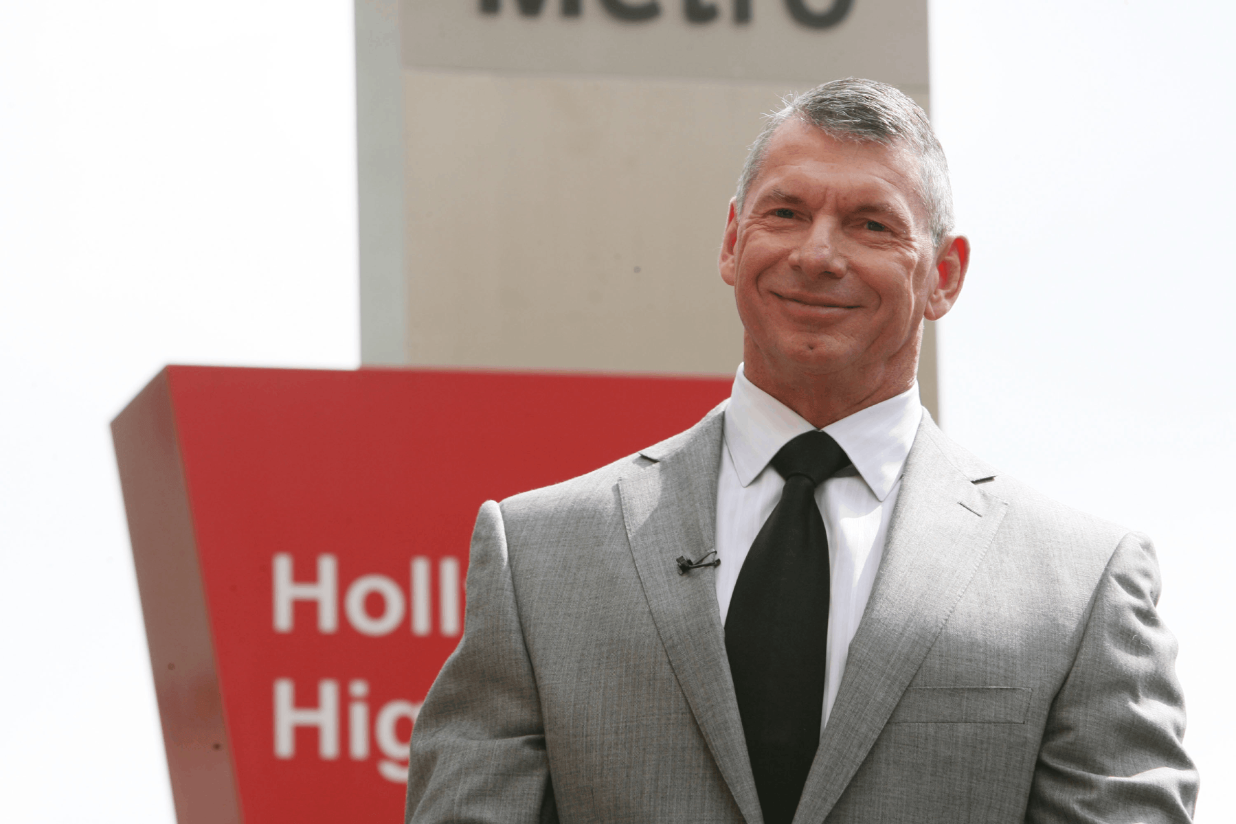when vince mcmahon net worth when did chris benoit die - Ilustrasi 3