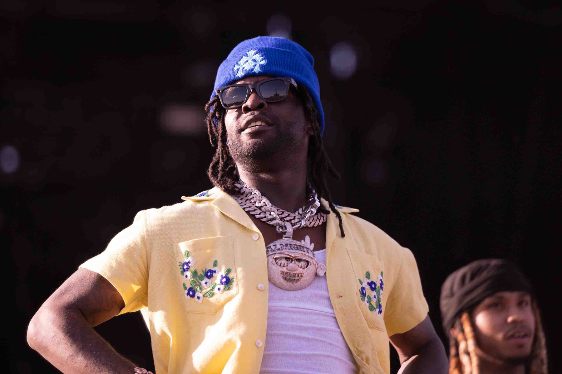 chief keef with money - Ilustrasi 3