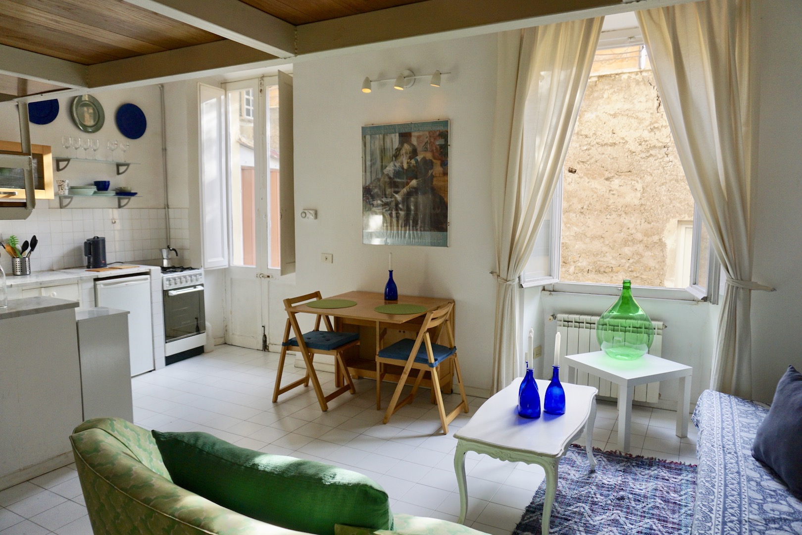 Roma Rentals SPQR Apartment for Rent Trastevere Via dell'Arco di
