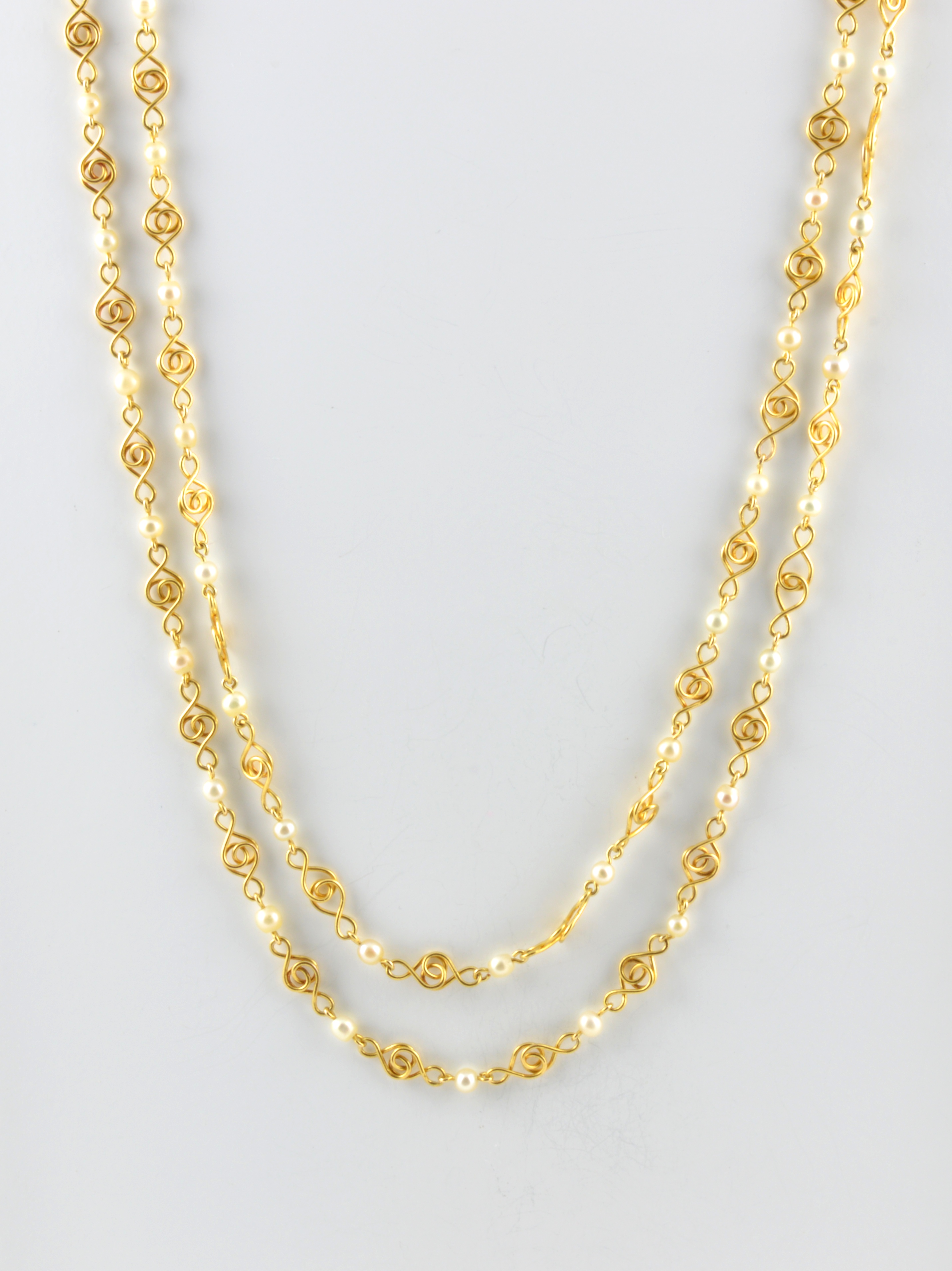 18ct gold long pearl chain