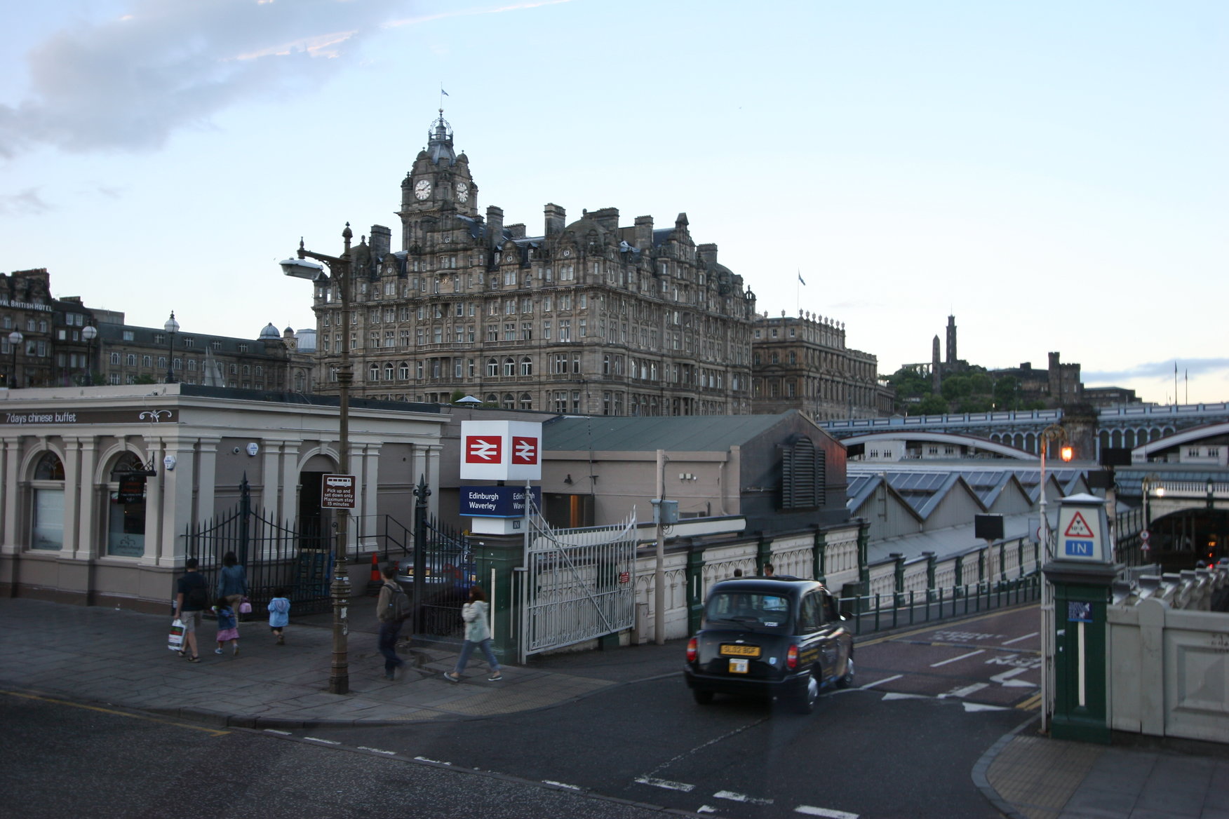 How to get from London to Edinburgh Rome2rio Travel Guides