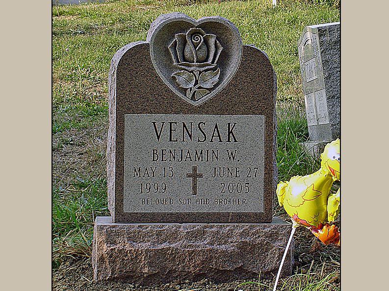 Small Upright Headstone Design with Rose and Heart Rome Monument