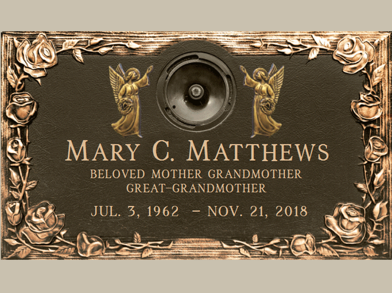 Bronze Marker Roses with vase For Sale 1,225.00