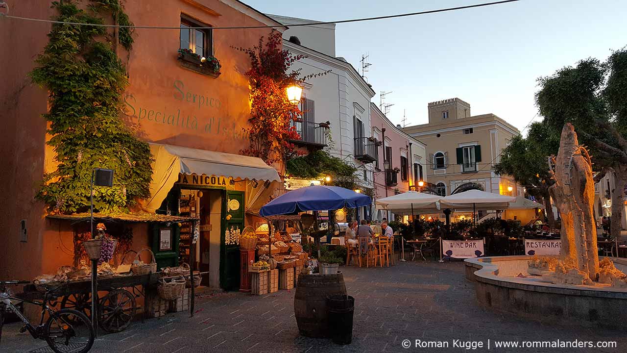 Capri Stadt Sehenswürdigkeiten : Die 10 schönsten Sehenswürdigkeiten auf Ischia | Rom mal ...