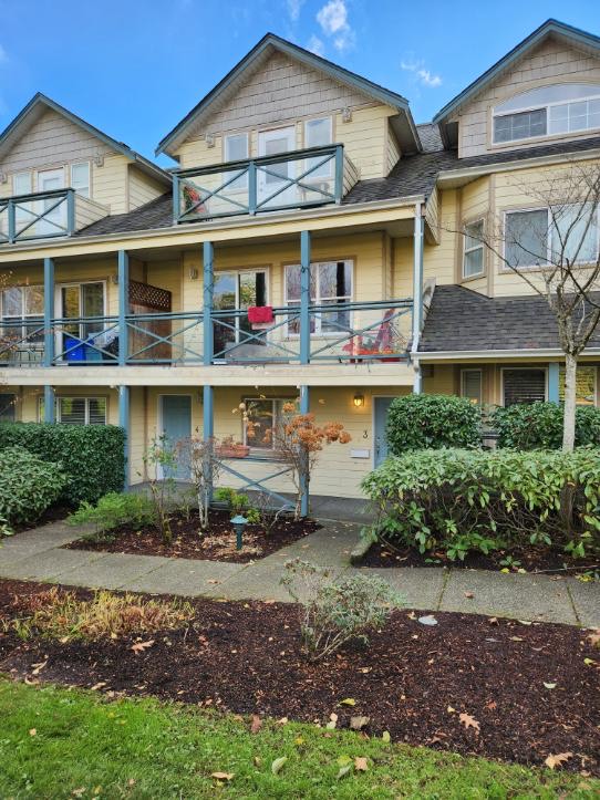 Coming Soon Lisnoe Ave, Victoria, BC 539,000