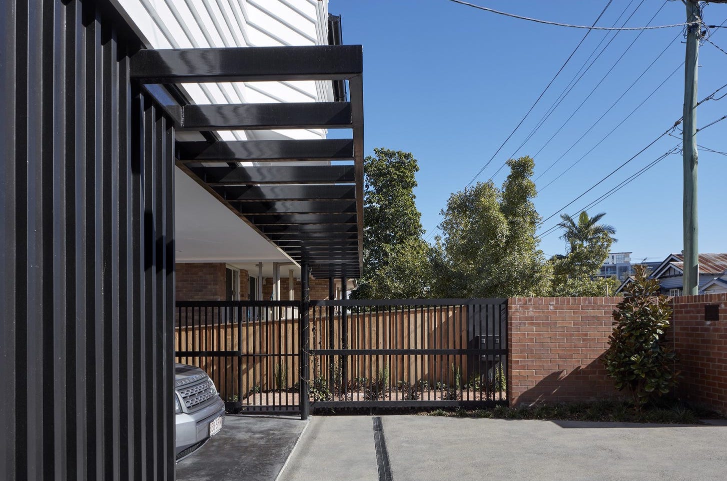 MidCentury Modern House Brisbane Roofit