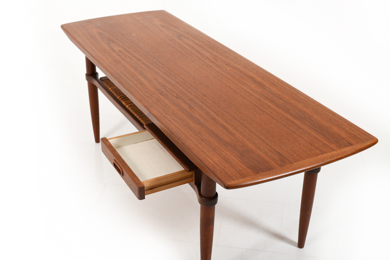 Beautiful Mid Century Danish Rectangular Sofa Table in Teak Room of Art