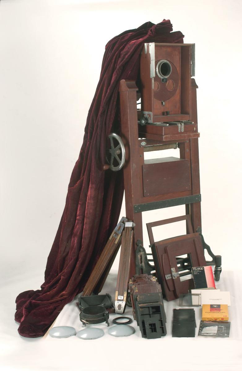 Studio camera with wooden stand and accessories